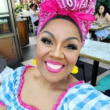 How is your BREATHING and BREATH CONTROL? 🙏💯 The breathing in this Billie  Eilish song is tricky but Lynnea M is up to the challenge! 💪🏽👑 All of my  online singing courses