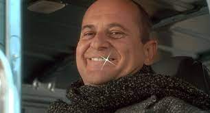 We have the latest styles & trends of fossil watches, wallets, bags and accessories. In The Movie Home Alone 1990 The Robber Named Harry Is Shown To Have A Gold Tooth This Is A Direct Reference To The Beginning Of The Film Where The Police Man