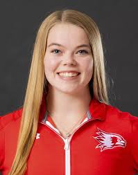 Gracie Jones's Instagram, Twitter & Facebook