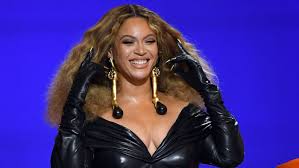 Music video by beyoncé performing forever young. 0 9rea8a Dnpnm