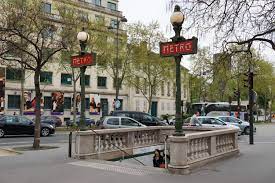 Check spelling or type a new query. Paris Metro Line 13 Wikiwand