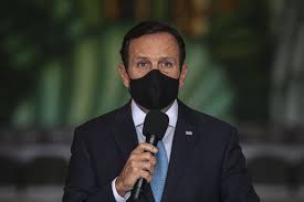 A decisão foi informada durante coletiva de imprensa no palácio dos bandeiran Doria Critica Aglomeracoes Em Praias De Sp E Pede Medidas Rigorosas Estamos Em Quarentena Santos E Regiao G1