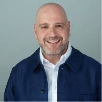 3700+ "Féra" profiles