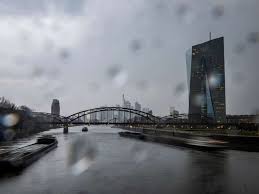 Hauptgefahr starkregendie hauptgefahr geht durch die langsame zuggeschwindigkeit der gewitter aber von starkregen aus: Wetter In Hessen Dwd Warnt Vor Sturmboen In Mehreren Regionen Kassel