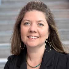 Kristin Farwell's Instagram, Twitter & Facebook