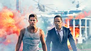 Capitol policeman john cale has just been denied his dream job with the secret service of protecting president james sawyer. White House Down Full Movie Movies Anywhere