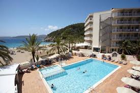 El hotel cala sant vicenç se encuentra en la costa virgen del norte de mallorca, a 7 km del centro turístico mediterráneo de pollença. Grupotel Cala San Vicente Ab 88 1 1 0 Bewertungen Fotos Preisvergleich Ibiza Tripadvisor