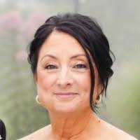 Kim Hooker's Instagram, Twitter & Facebook