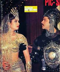 Divi With Anil Kapoor Laadla Queenofbeauty Divyabharti Myfirstlove Beautiful Bollywood Actress D Bollywood Pictures Beautiful Girl Indian Celebrities