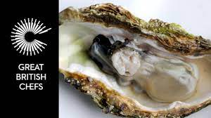 Before opening oysters, familiarize yourself with the parts of your oyster so you know how to handle it correctly. How To Open An Oyster Youtube