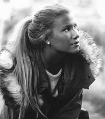 anna edwin, annais and lipstick