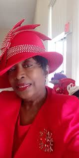 Derby hat outfit ideas for a classy look