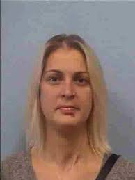 MISSING Stacie Pritchett Hunt Missing since June 28, 2014 35 years old  Height 5'5 Weight 105 pounds Stacie has a large scar