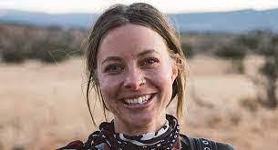 Jolene Bender's Instagram, Twitter & Facebook