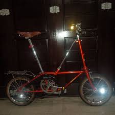 Send pics when you do get it. Dahon V Classic I Need To Build A Carrying Rack Like This For My Dahon Bike Commuter Bicycle Dahon Folding Bike