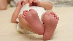 Keluarkan dalam peti ais dan tos kan. Bayi Hilang Ditemui Dalam Peti Ais Pengasuh Bazookapenaka