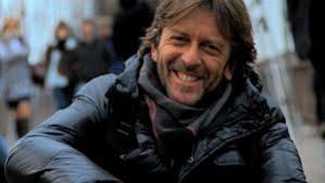 Centovetrine: Ascanio Molteni (Rocco Giusti) lascia