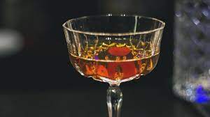 Add the sugar and stir to dissolve. Quali Sono I Migliori Cocktail A Base Di Whisky Ecco Le Ricette Imperdibili Per Gli Appassionati Di Uisge Beatha Wine Dharma