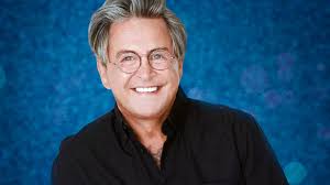 Former Gogglebox star shares career news 'exciting challenge' announcement 