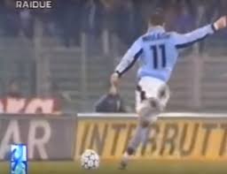 And mihajlovic appeared on the pitch before the game to thank supporters, receiving an emotional standing ovation amid the rossoblu's 110th anniversary celebrations. Lazio Il Messaggio Della Societa A Sinisa Siamo Con Te