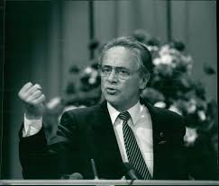 Vintage photo of Sten Andersson speaks at the SAP Congress. : Amazon.co.uk:  Home & Kitchen