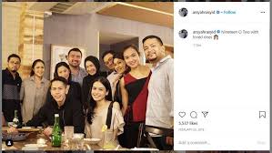 Pacar maudy ayunda ini pernah tergabung dalam monash internasional student association, indonesia students association australia (ppia), dan university of melbourne graduate ambassador. Profil Arsyah Rasyid Ceo Muda Mantan Pacar Maudy Ayunda Matamata Com