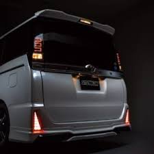 上も下も流れるウインカーに トヨタ ヴォクシー ノア エスクァイア ハイマウントもリフレクターもシーケンシャル vertical arrow ヒカリモノ カスタム スズキ ジムニー ジムニー ジムニーシエラ