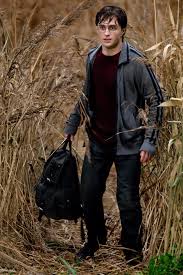 His father is from a northern irish protestant background, while his mother was born in south africa, to a jewish family (from lithuania, poland, russia, and germany). Daniel Radcliffe Interview Harry Potter And The Deathly Hallows