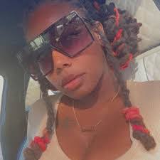 Dante Stevens's Instagram, Twitter & Facebook