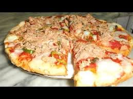 Toutes Les Astuces Pour Une Bonne Pate A Pizza Maison Envie De Bien Manger Youtube Food Meatloaf Breakfast