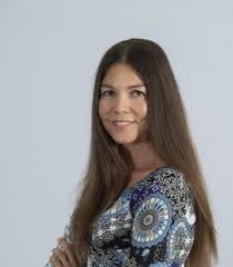 Pc, tablet e la pay tv italiana più famosa infatti, offre i primi 4 canali rai in qualsiasi dei propri bouquet e la qualità di base è sempre quella dell'alta definizione. Susy Rottonara Autore Presso Susy Rottonara