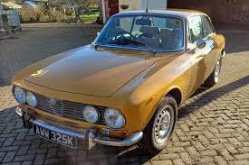 Image result for Giallo 1972 Alfa-Romeo