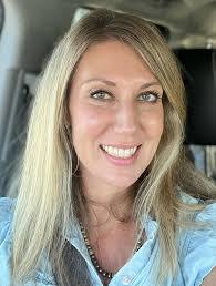 Rhonda Adler's Instagram, Twitter & Facebook