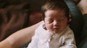 6 tahap tumbuh kembang bayi umur 1 bulan yang harus mama tahu. Mengoptimalkan Perkembangan Bayi 2 Bulan Berikut 4 Tipsnya Parenting Fimela Com