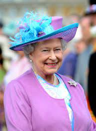 51 Of Queen Elizabeth S Best Hats Queen Elizabeth Queen Hat Her Majesty The Queen