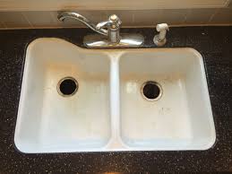bathroom sink refinishing & reglazing