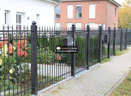 Schmiedezaune Aus Polen Nach Mass Zauneauspolen24 De