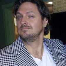 Paul Backer (@paulbacker)