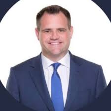 Daniel kinahan has no criminal convictions but has been named in the irish courts as the head of one of europe's most prominent drug cartels. Neale Richmond On Twitter Damning Bbcpanorama On Daniel Kinahan Vital His Sports Washing Efforts Are Crushed Https T Co 1errcnhfof