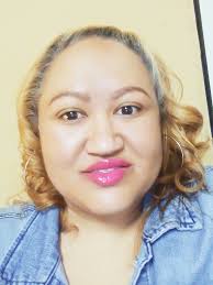 I'm single 43 George, Western Cape area looking to date for marriage.  Hopefully we can go out somewhere before Valentines Day 😂 I need someone  who can make me laugh, someone I