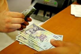 Identifică contribuțiile sociale care trebuie plătite de angajator și angajat pentru salariul cat este salariu minim net? Salariul Minim CreÈ™te Cu 7 2 In 2020 Cele 3 Scenarii Luate In Calcul De Guvern Cursdeguvernare Ro Cursdeguvernare Ro