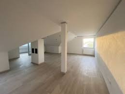 Mietwohnung von privat, von immobilienmaklern oder der kommune finden. 4 Zimmer Wohnung Donau Ries 4 Zimmer Wohnungen Mieten Kaufen