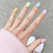 Coloré mais discret, le pastel est définitivement la tendance à adopter pour vos ongles. Epingle Par Ambar Michel Sur Nail Art Ongles En Gel Couleur Pastel Vernis A Ongles Pastel Ongles En Gel Courts