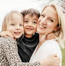 Mom Magic Mompreneur is an International Bestseller & a Movement