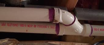 In this video, home renovation brothers dave and rich show you how to repair a leak in a pvc pipe. How To Fix Pvc To Pvc Leak Home Improvement Stack Exchange