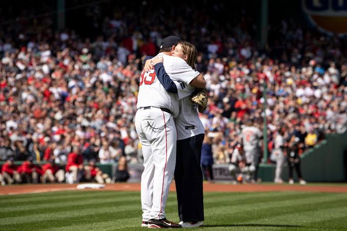 Red Sox' pregame ceremony highlighted by daughter of Red Sox great -  masslive.com