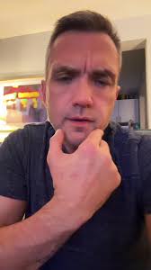 This is the only me. Report & block @garyhilborn1