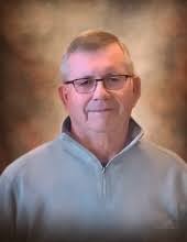 To all employees that worked for Dwight E. FLOWERS Sr. at the old  E.St.Louis McDonald's 809 St.Louis Ave. to please show your love and  support to the Hamilton family in the loss