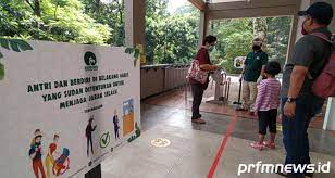 Selama masa pandemi ini, kapasitas pengunjung juga dibatasi, maksimal sekitar 100 pengunjung di dalam museum dalam waktu bersamaan. Update Jam Operasional Dan Harga Tiket Masuk Kebun Binatang Bandung Prfm News