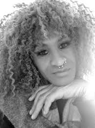 👋❤️🌹Hi I'm divorced 💔 I like older men, I hope looking for single men  between 40 and 70 years old. I don't care where you're from give me a  little hello. Thanks